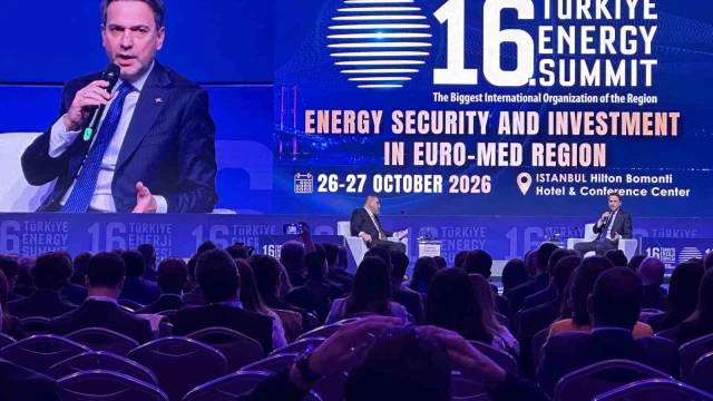 Bakan Bayraktar: "Nükleer yakıtı yükleyerek 2027 yılından itibaren sistemimizde Akkuyu’nun elektriğini kullanacağız"