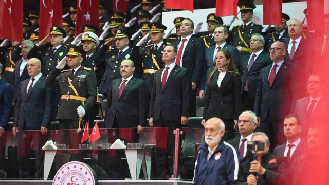 Başkan Ahmet  Akın: "Cumhuriyetimize sonsuza kadar sahip çıkacağız"