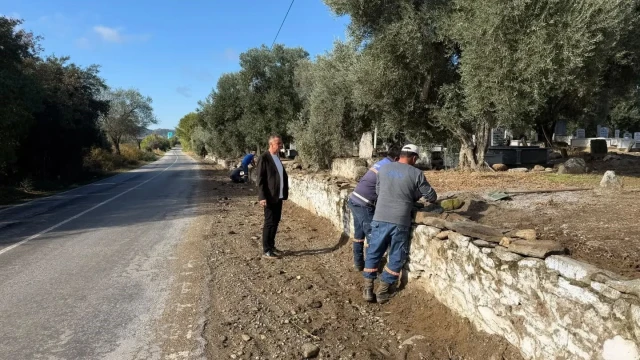 Başkan Ercan: "Geçmişimizle geleceğimiz arasında bir köprü olan kabristanlarımıza sahip çıkıyoruz"