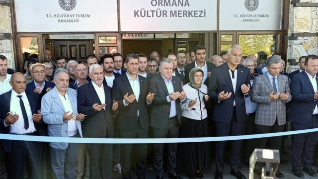 Başkan Yalçın, Antalya’da bakanlarla açılışa katıldı