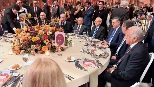 CHP Elazığ Milletvekili Erol’un oğlunun nikahı siyaset dünyasını bir araya getirdi