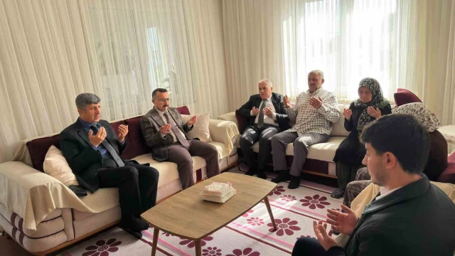 Cumhuriyet Bayramında Anamur’da şehit aileleri unutulmadı