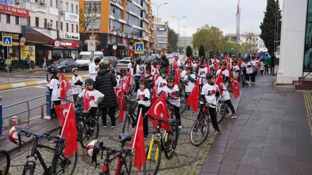 Tuzla’da Cumhuriyet Bayramı Coşkusu: Edis Konseriyle Taçlanacak