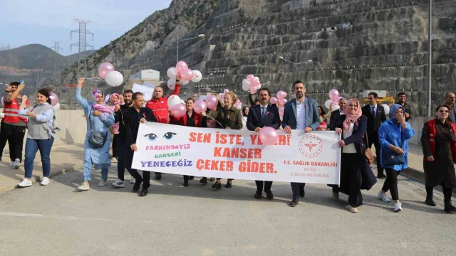 Deriner Barajı’ndan meme kanserinde erken teşhise dikkat çektiler