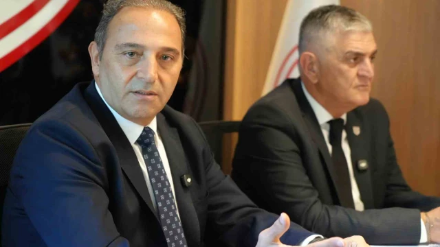 Fuat Çapa'dan İstifa ve Transfer Açıklaması