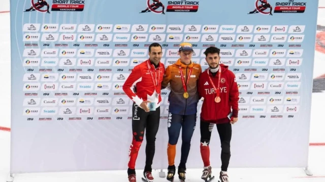 Furkan Akar madalyaya koştu