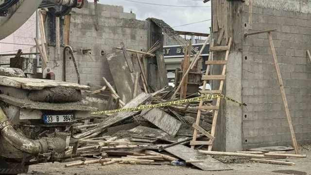 Gaziantep’te beton dökümü sırasında ahşap kalıp çöktü: 3 yaralı