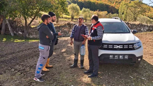 İscehisar’da üreticilere yönelik saha çalışmaları sürüyor