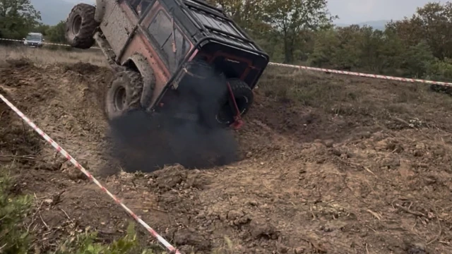 Kapıdağ Off-Road Ekibi, Mustafakemalpaşa’dan kupalarla döndü