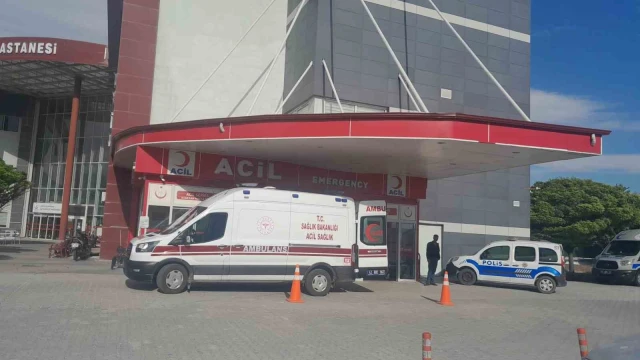 Karapınar’da otomobil ile motosiklet çarpıştı: 2 yaralı