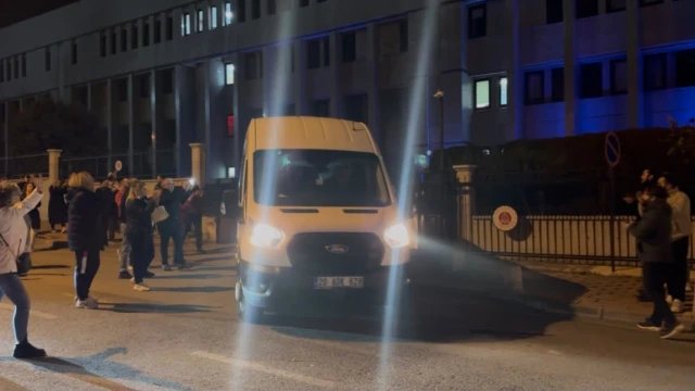Merkezefendi Belediyesi operasyonunda 5 kişi tutuklandı