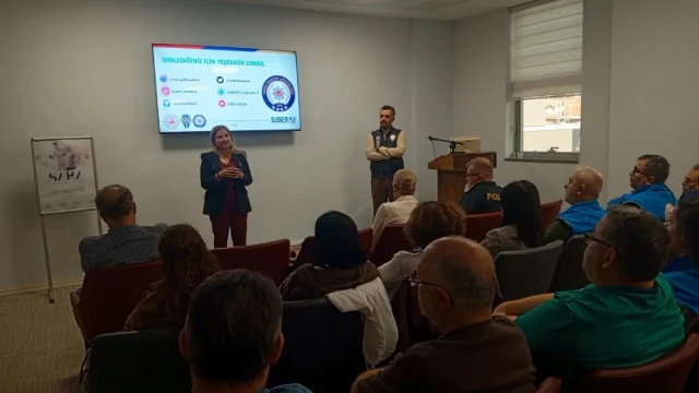 Nazilli’de sağlık personeline siber güvenlik eğitimi verildi