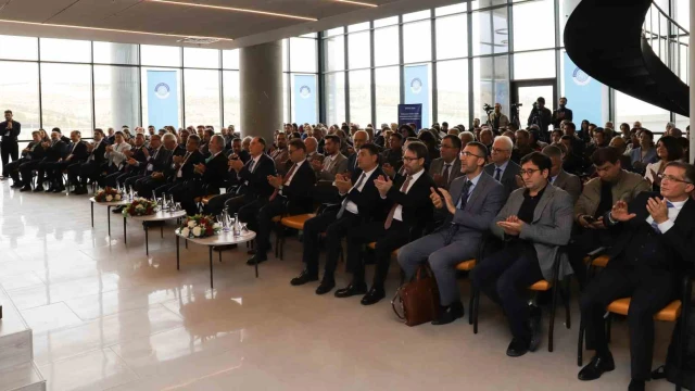 Necmettin Erbakan, doğumunun 100. yılında uluslararası kongreyle anıldı