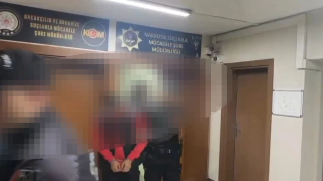 Sakarya’nın 2 ilçesinde uyuşturucu operasyonu: 3 tutuklama