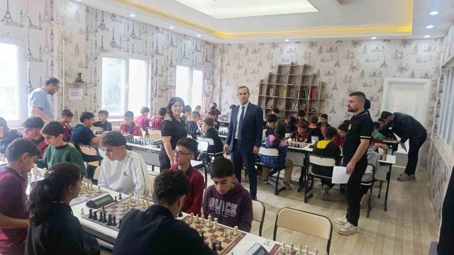 Sason’da Cumhuriyet Bayramı satranç turnuvası tamamlandı