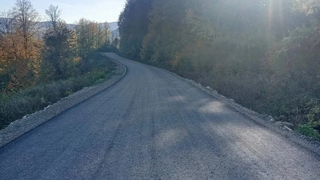Sinop’ta köyleri birbirine bağlayan grup yolu hizmete açıldı
