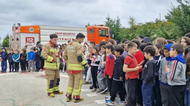 Sinop’ta öğrencilere yangın eğitimi