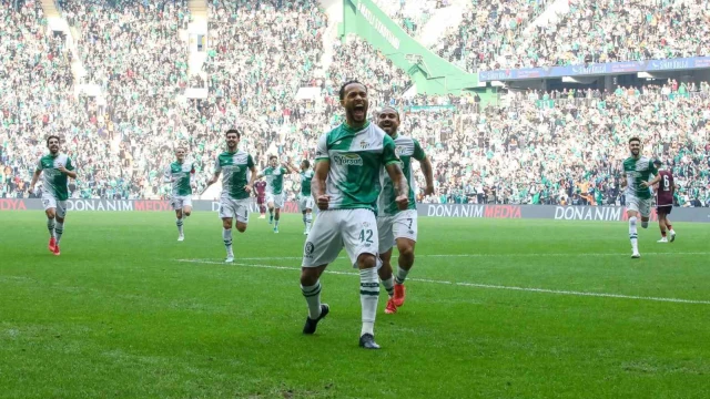 Trendyol 1. Lig: Bursaspor: 3 - Bandırmaspor: 0