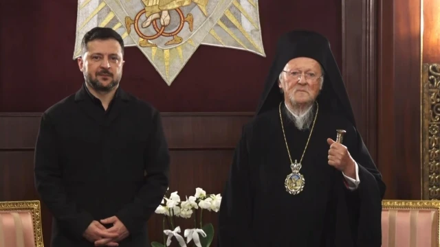 Ukrayna Devlet Başkanı Zelenskiy, Patrik Bartholomeos ile bir araya geldi