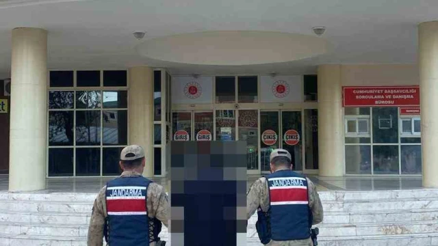 Uyuşturucudan aranan şahıs yakalandı