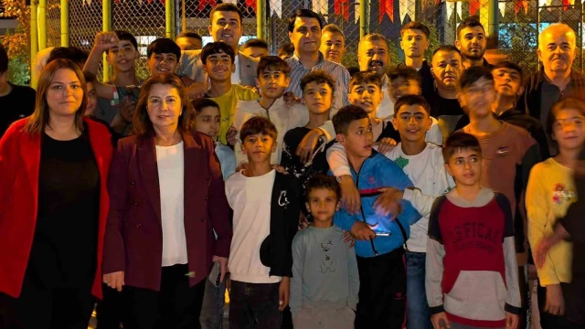 Yılmaz, Eydibaba’da yeni parkta incelemelerde bulundu