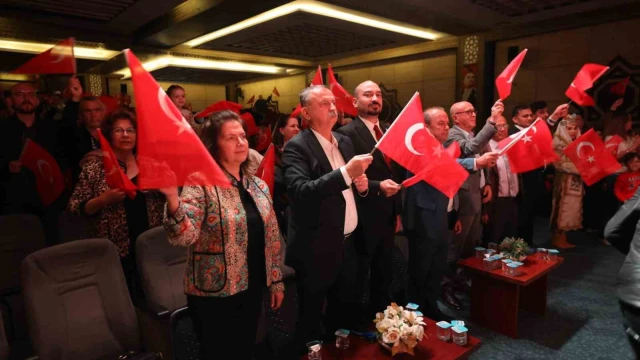Yunusemre’de cumhuriyet coşkusu müzik ve gösterilerle yaşandı