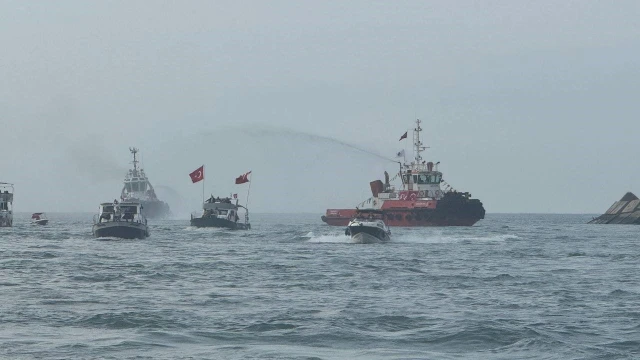 Zonguldak’ta Cumhuriyet Bayramı’na Özel Deniz Gösterisi