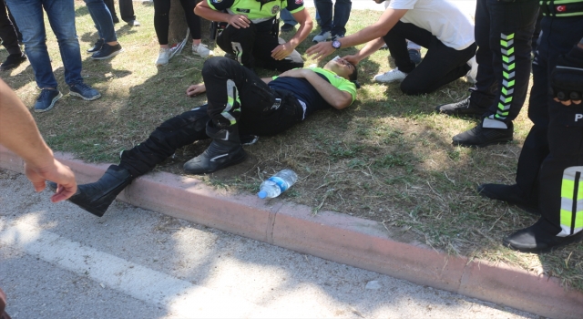Adana’da polis motosikleti ile bisiklet çarpıştı: 2 yaralı
