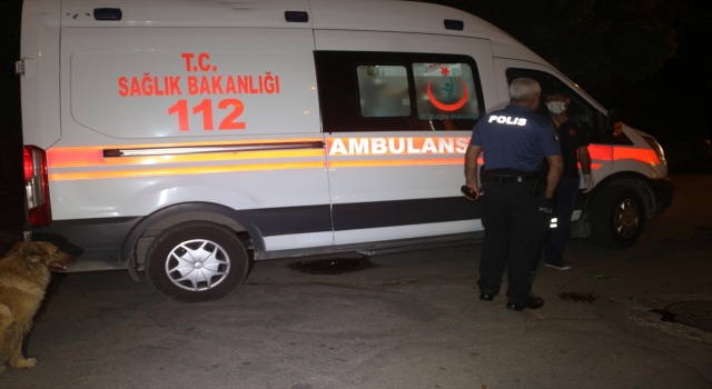 Adana’da çıkan bıçaklı kavgada biri kadın 3 kişi yaralandı