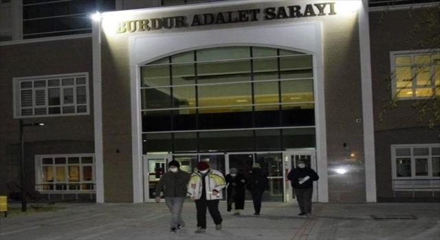 Burdur’da FETÖ’den gözaltına alınan 12 şüpheliden 2’si tutuklandı