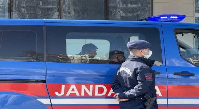Antalya’da bir kişi gürültü yüzünden kendisini uyaran komşusunu öldürdü