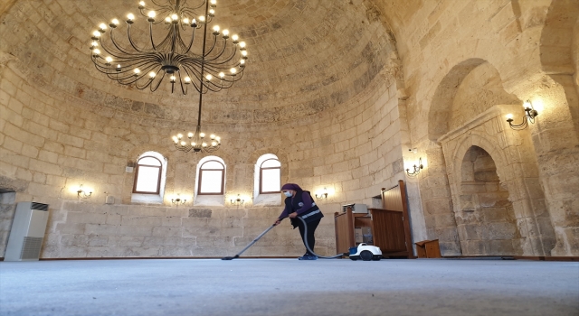 Osmaniye’de tarihi Ala Cami’de ramazan hazırlıkları tamamlandı