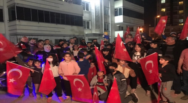 Kahramanmaraş’ta kavga ihbarına giden polislere sürpriz karşılama