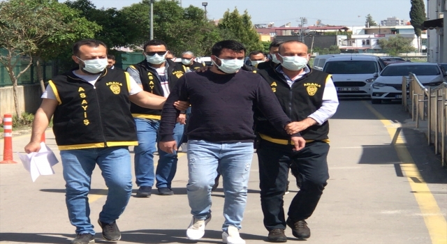 Seyhan Belediye Başkanı Akay’a yumurtalı saldırıyla ilgili 4 zanlı yakalandı
