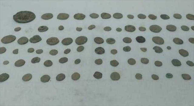 Adana’da 86 bronz sikke ele geçirildi