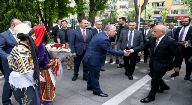 Tarım ve Orman Bakanı Kirişci, Kahramanmaraş Valiliğini ziyaret etti: