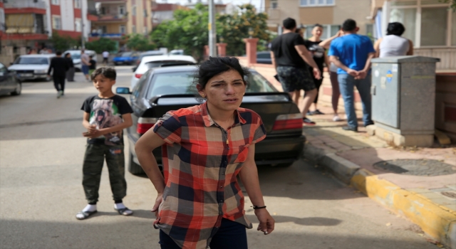 Antalya’da yanan evde dumandan etkilenen 2 çocuk hastaneye kaldırıldı