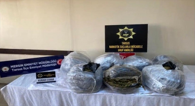 Mersin’de kamyona yüklü hayvan kemikleri arasına gizlenmiş 50 kilogram esrar ele geçirildi