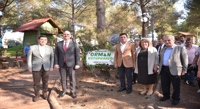 Antalya’da Dokumapark Orman Kütüphanesi açıldı