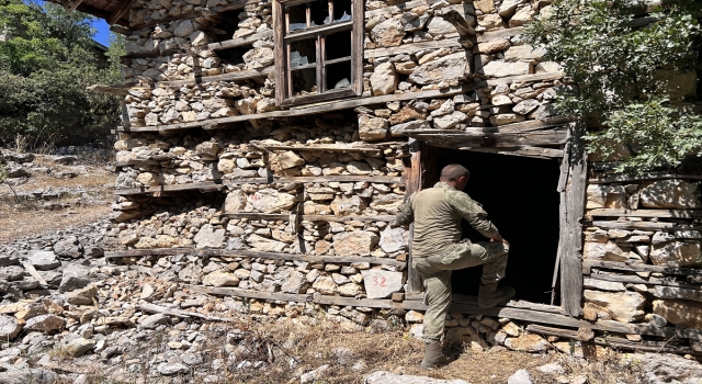 Antalya’da kayıp kadını arama çalışmaları sürüyor