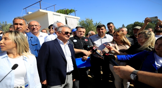 Vali Yazıcı, Manavgat’taki yangın bölgesinde incelemelerde bulundu