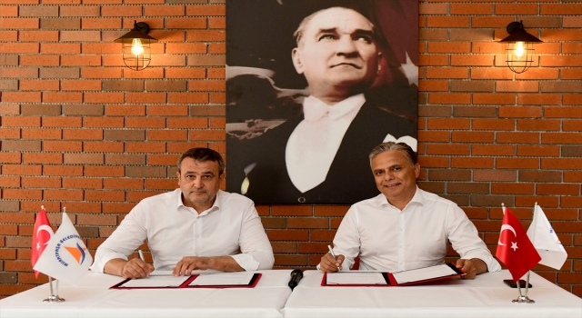 Muratpaşa Belediyesi’nde toplu iş sözleşmesi imzalandı