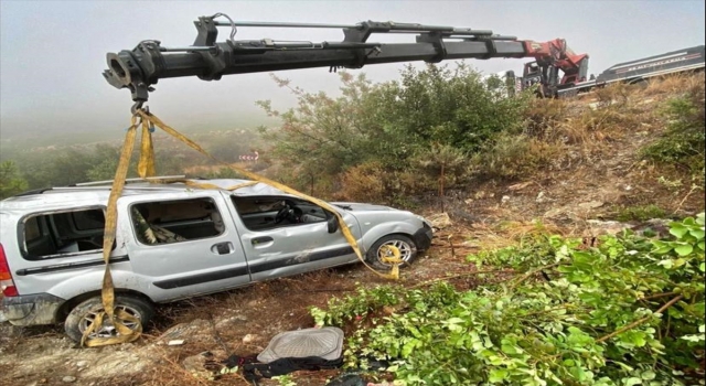 Antalya’da aracın devrilmesi sonucu 1 kişi öldü, 1 kişi yaralandı