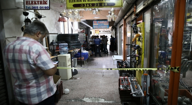 Adana’da iş yerine yönelik silahlı saldırıda 1 kişi öldü, 1 kişi yaralandı