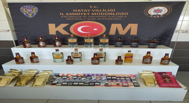 Hatay’da iş yerinde kaçak ürünler bulunduran zanlı yakalandı