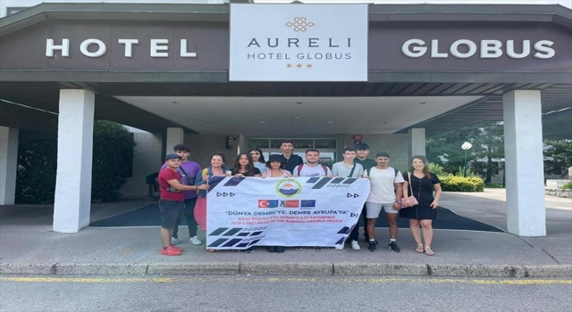 Demreli 10 öğrenci, Çekya’da aşçılık alanında staj yaptı