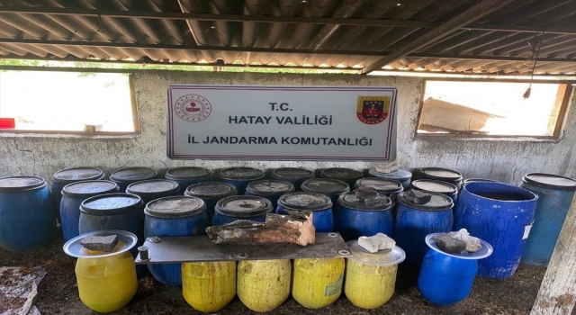 Hatay’da 11 bin 400 litre sahte içki ele geçirildi