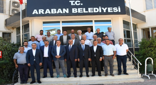AK Parti Milletvekili Toprak Araban’da temaslarda bulundu