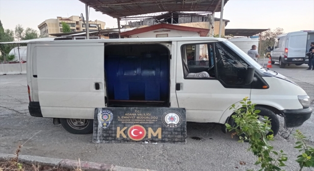 Adana’da sahte içki ve kaçakçılık operasyonunda 8 zanlı yakalandı