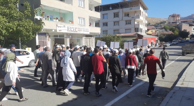 Çağlayancerit’te ”Dünya Yürüyüş Günü” etkinliği düzenlendi